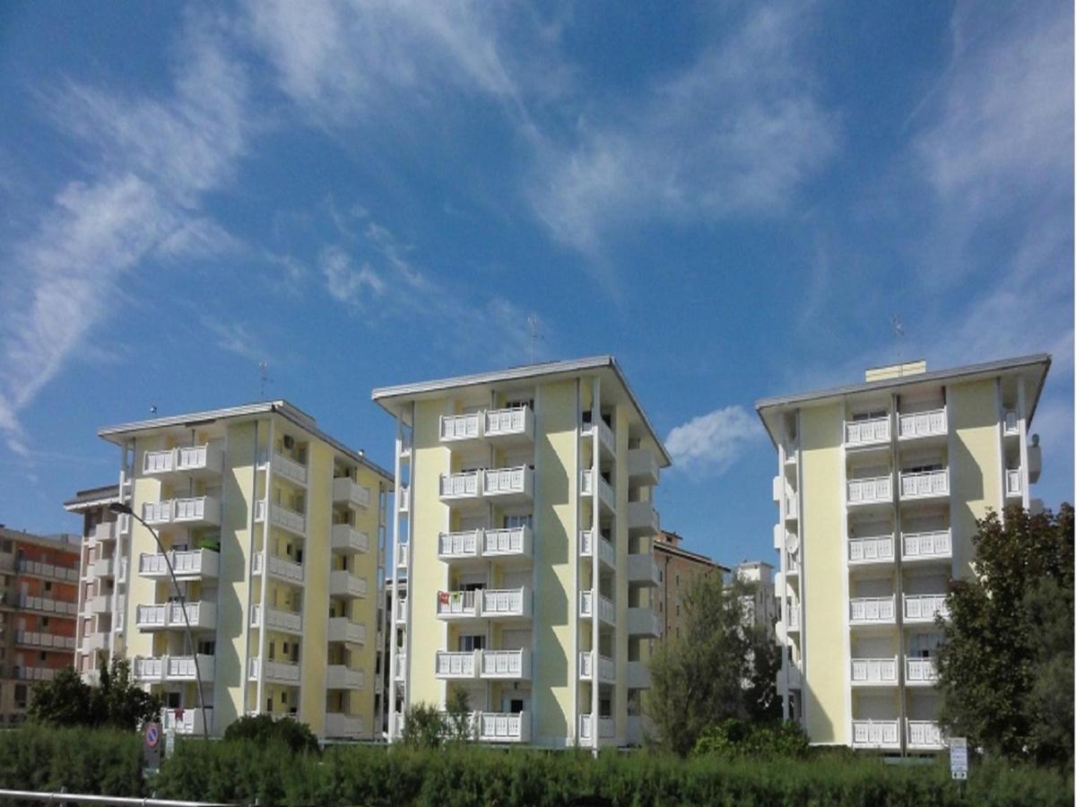 Girasole - Appartamenti Bibione Buitenkant foto