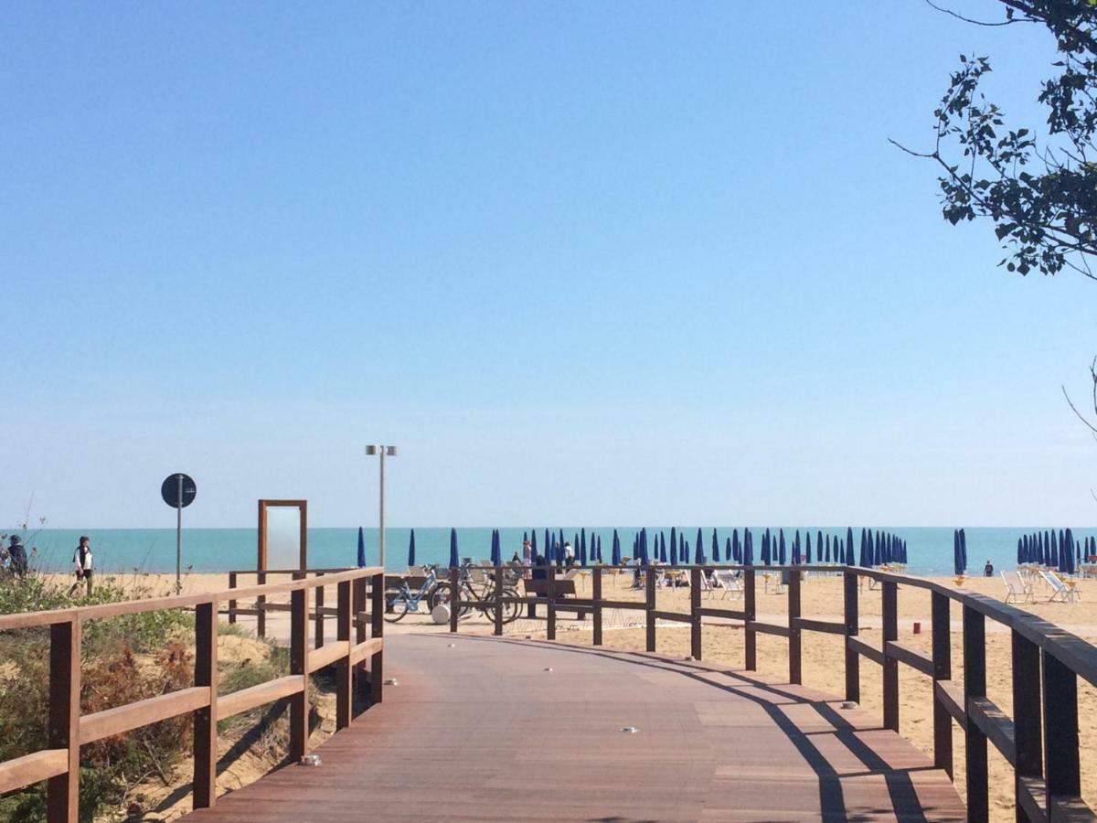 Girasole - Appartamenti Bibione Buitenkant foto